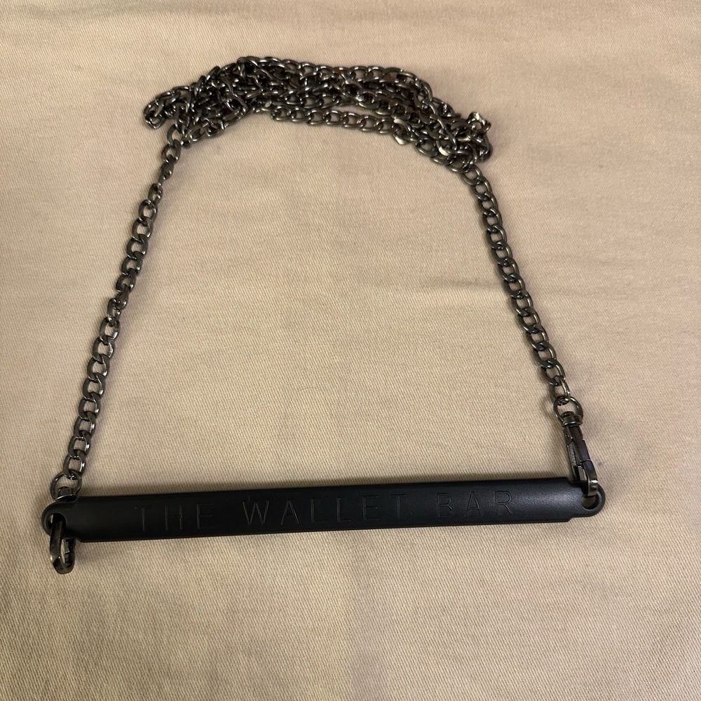 Wallet Wand,Turn a Zippy wallet to ashoulder,crossbody,wristlet chain included